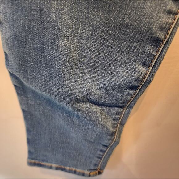 New Ingrid Maternity Over the Belly Jeans Stretch Jeggings NWT Size 2/ 26R - Picture 5 of 10